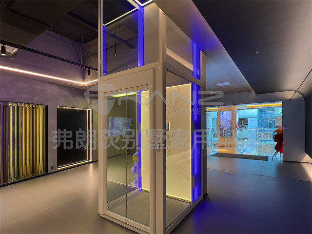 电梯展示
